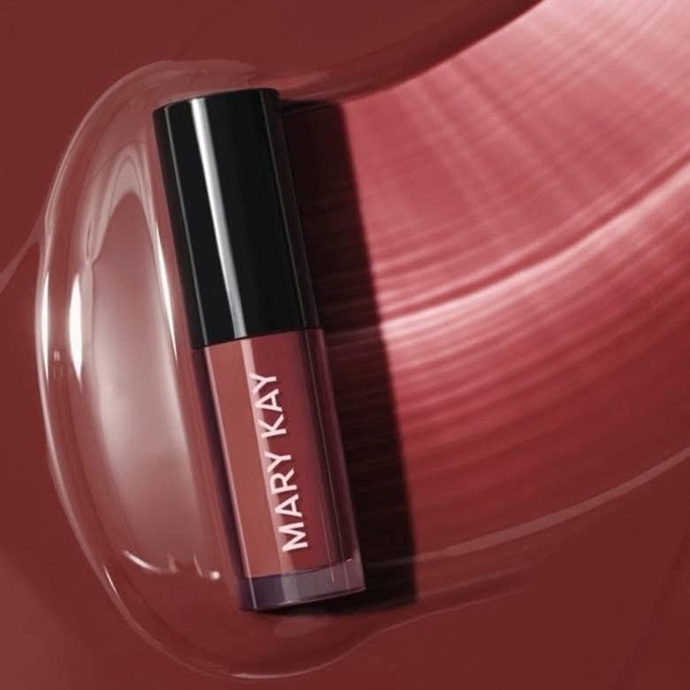 Mary Kay Lip Oil Berry.